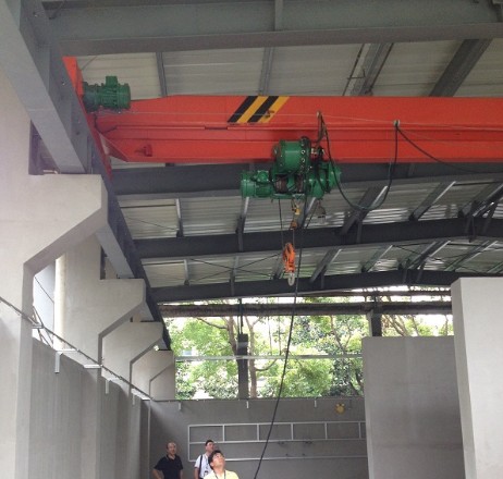 LB型防爆電動(dòng)單梁起重機(jī)